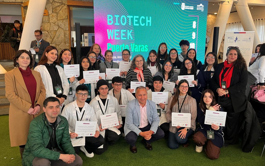 UACh Sede Puerto Montt lideró Bootcamp científico que reunió a más de 80 estudiantes en Biotech Week Puerto Varas 2026
