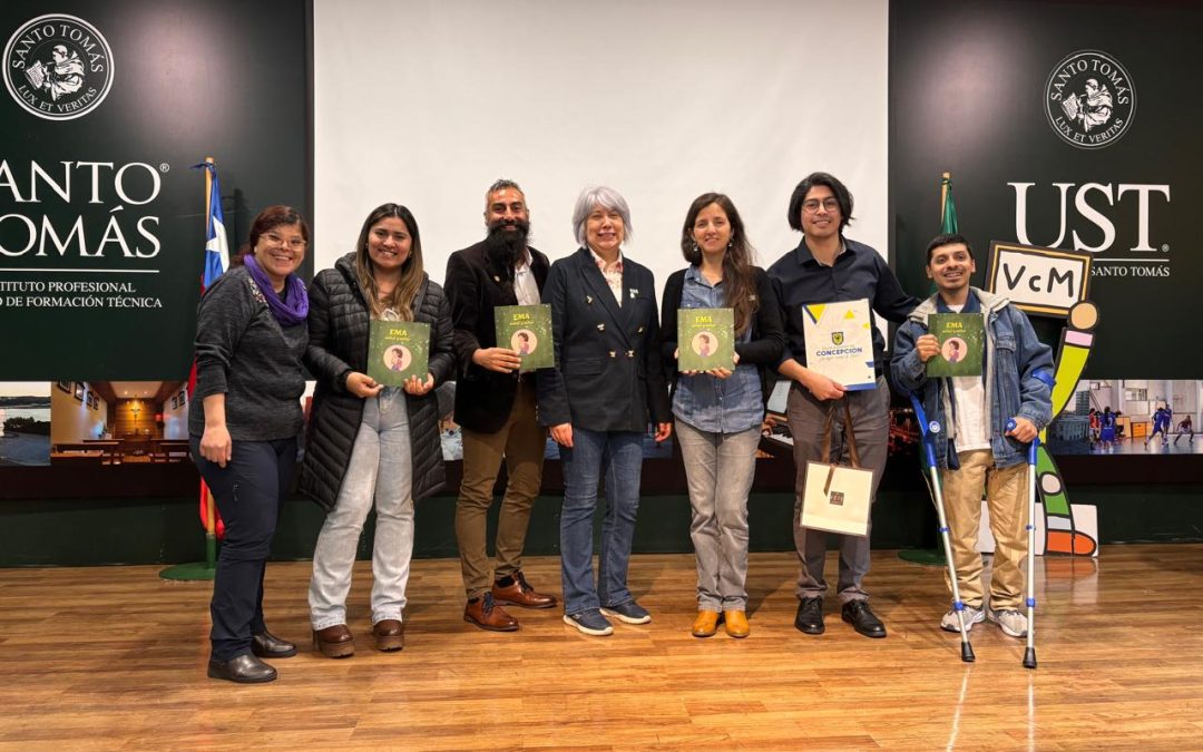 Académica UACh Sede Puerto Montt participa en seminario sobre patrimonio cultural y saberes de la comunidad sorda