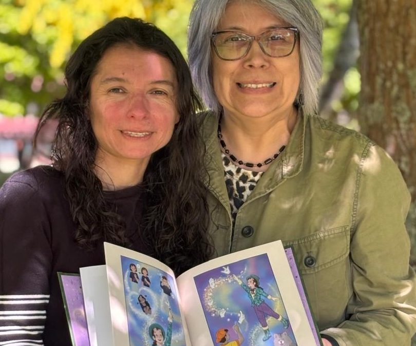 «Ema, señar y soñar»: innovador cómic creado por las académicas Karina Muñoz y Jessica Aliaga valora la cultura sorda e ilustra interacción en Lengua de Señas Chilena.
